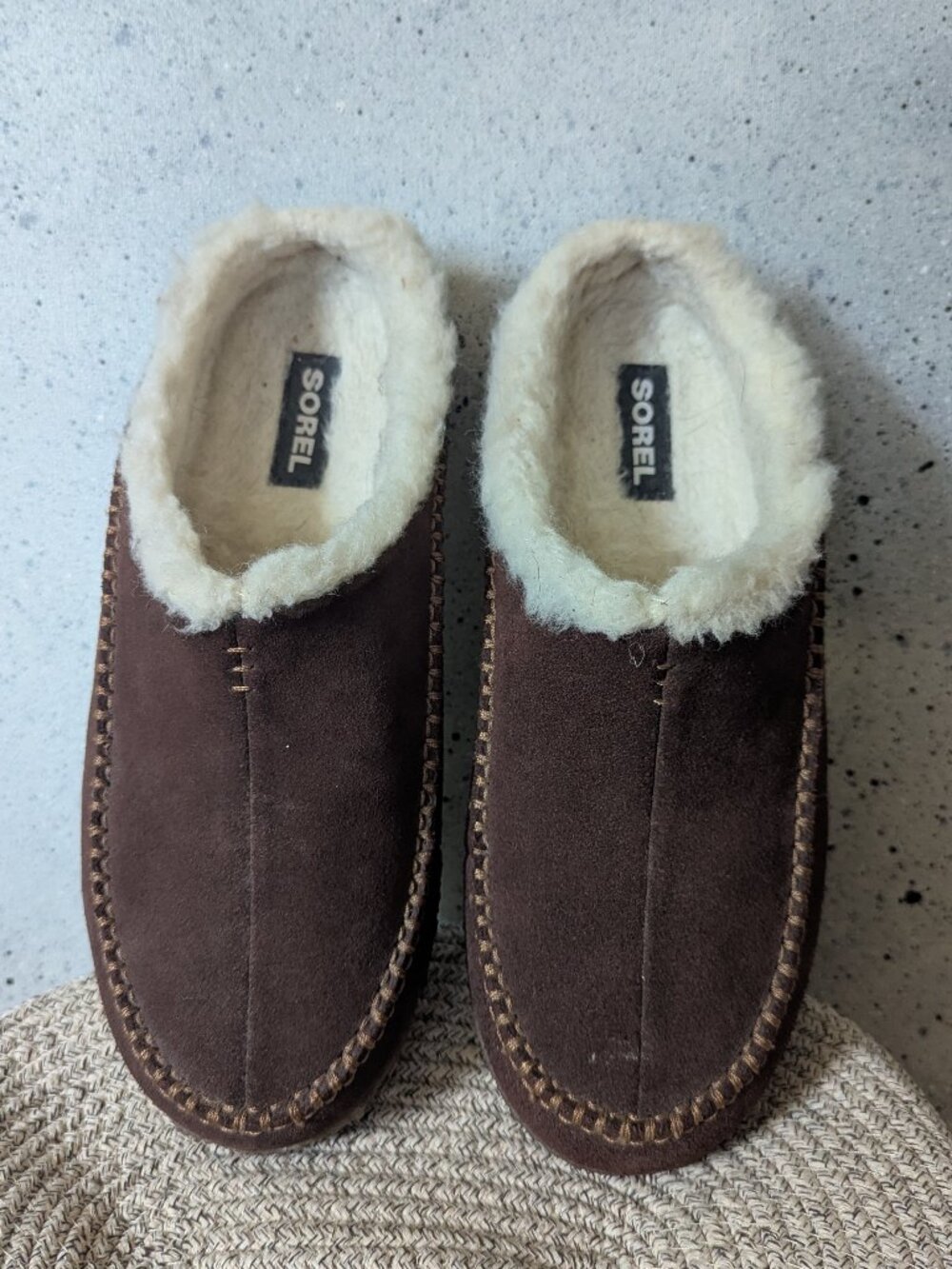 Sorel Falcon Ridge Men's Size 10 Brown Suede Mule Slippers